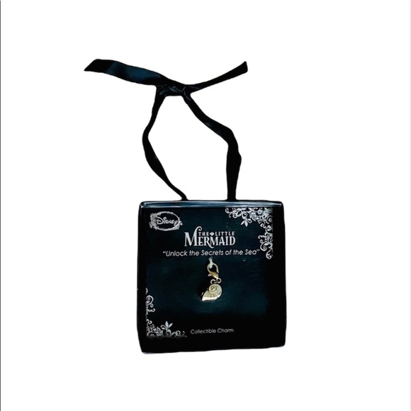 Disney Accessories - NWT Disney: The Little Mermaid Collectible Seashell Charm